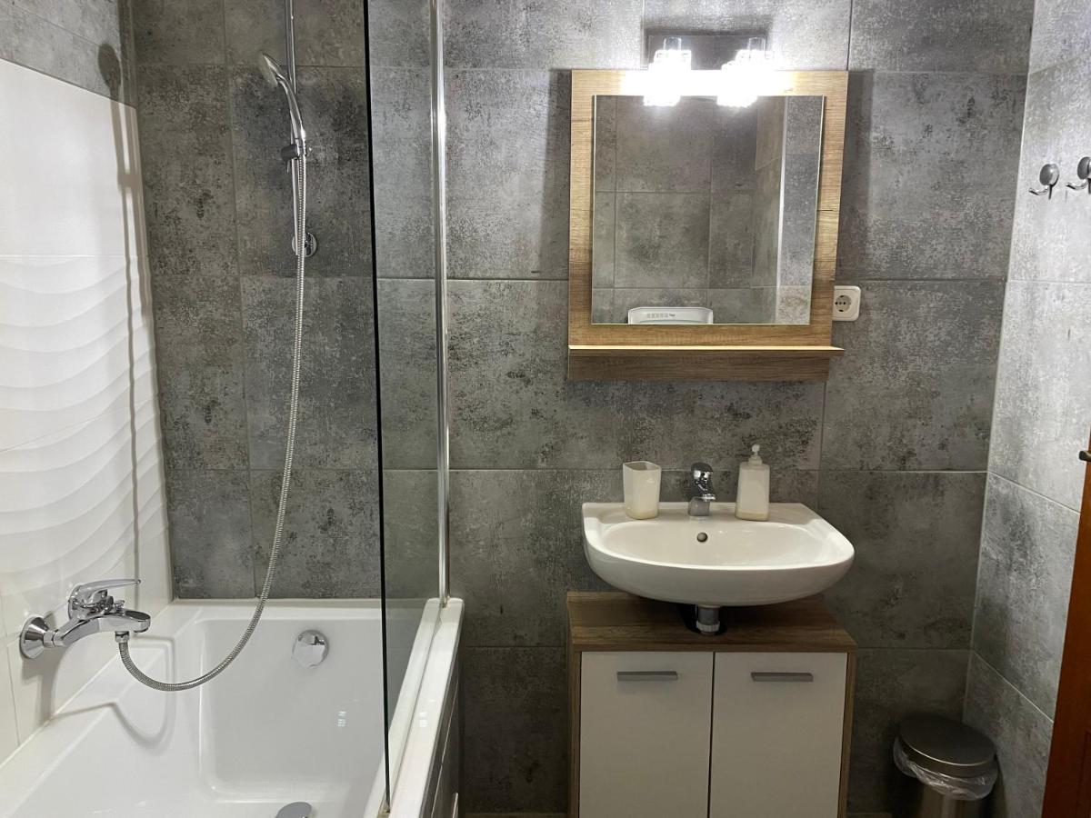 Diamant Apartmanhaz Apartment