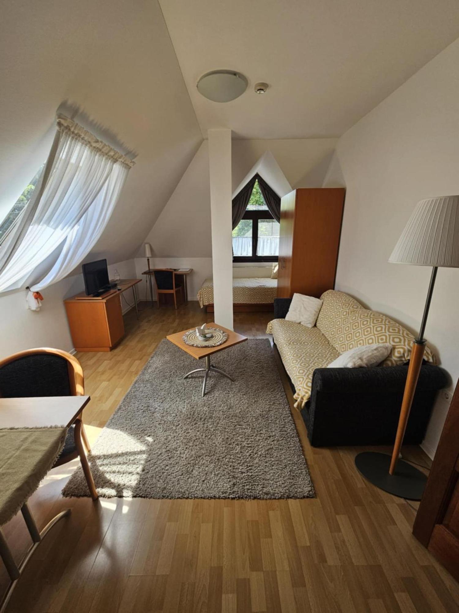 Diamant Apartmanhaz Eger