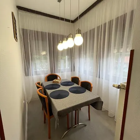 Diamant Apartmanhaz Eger Exterior photo