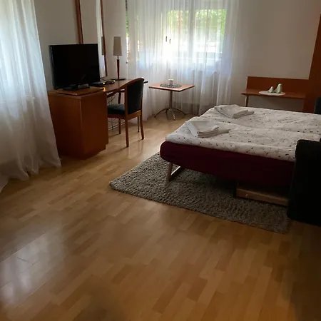 Diamant Apartmanhaz Eger Exterior photo