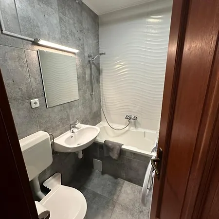 Diamant Apartmanhaz Eger Exterior photo