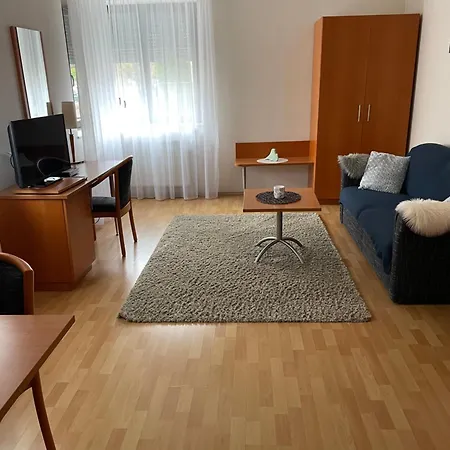 Diamant Apartmanhaz Eger Exterior photo