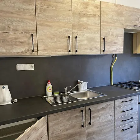 Diamant Apartmanhaz Eger Exterior photo