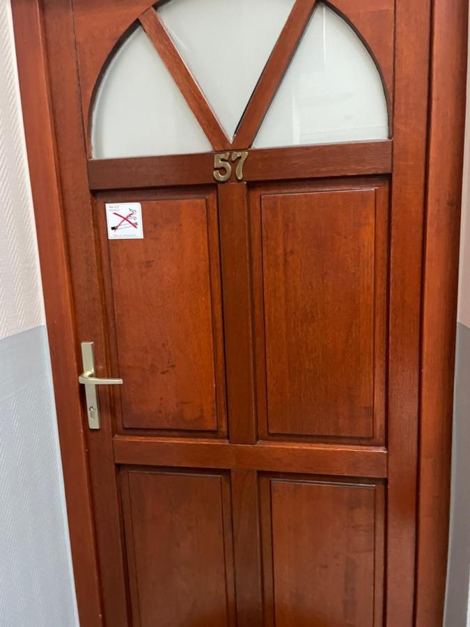 Diamant Apartmanhaz Eger