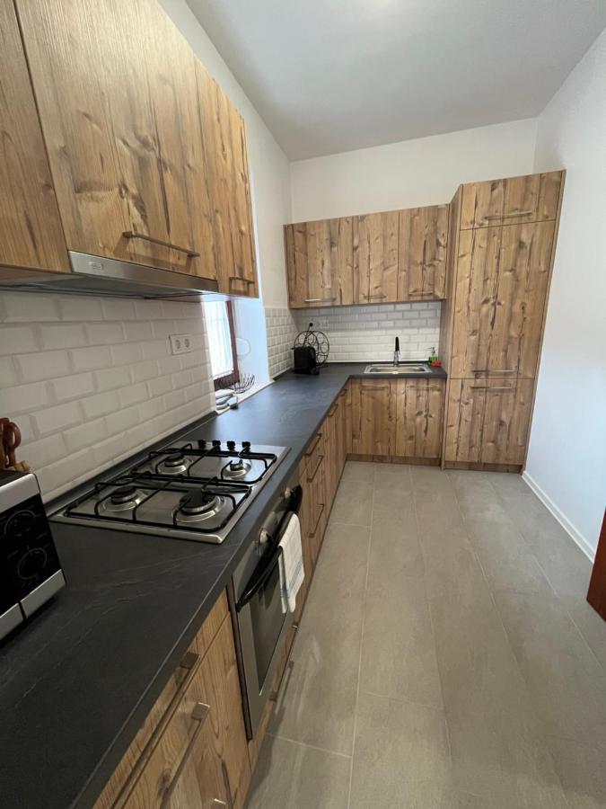 Diamant Apartmanhaz *