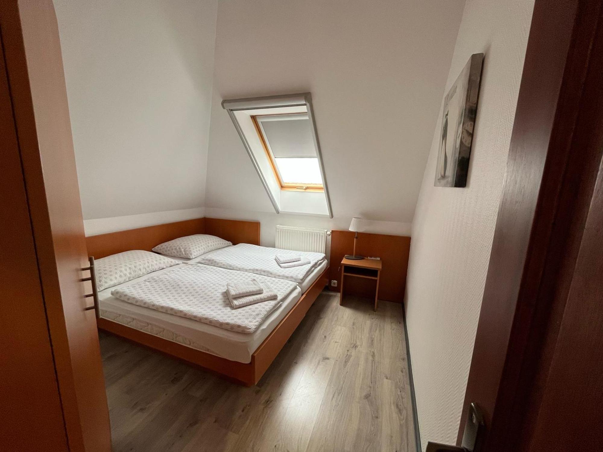 Apartment Diamant Apartmanhaz Eger