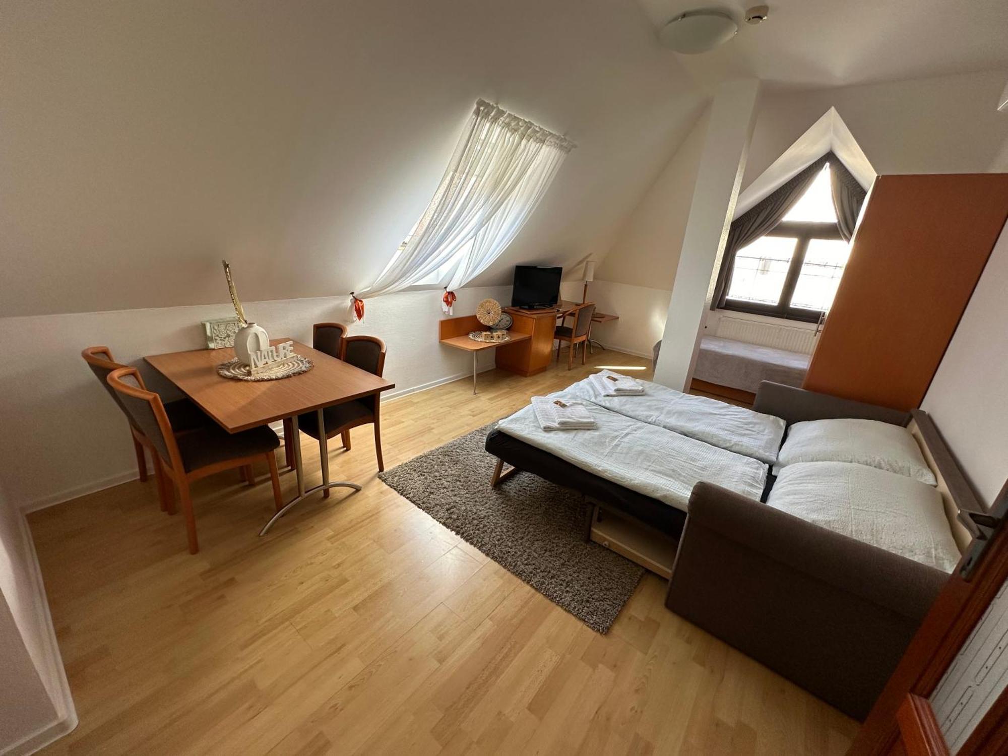 Diamant Apartmanhaz *