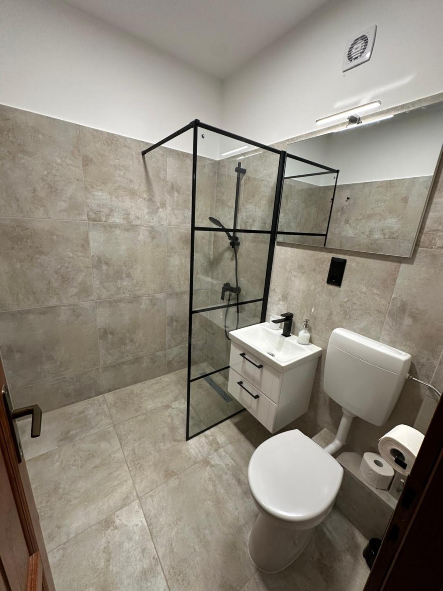 Apartament Diamant Apartmanhaz