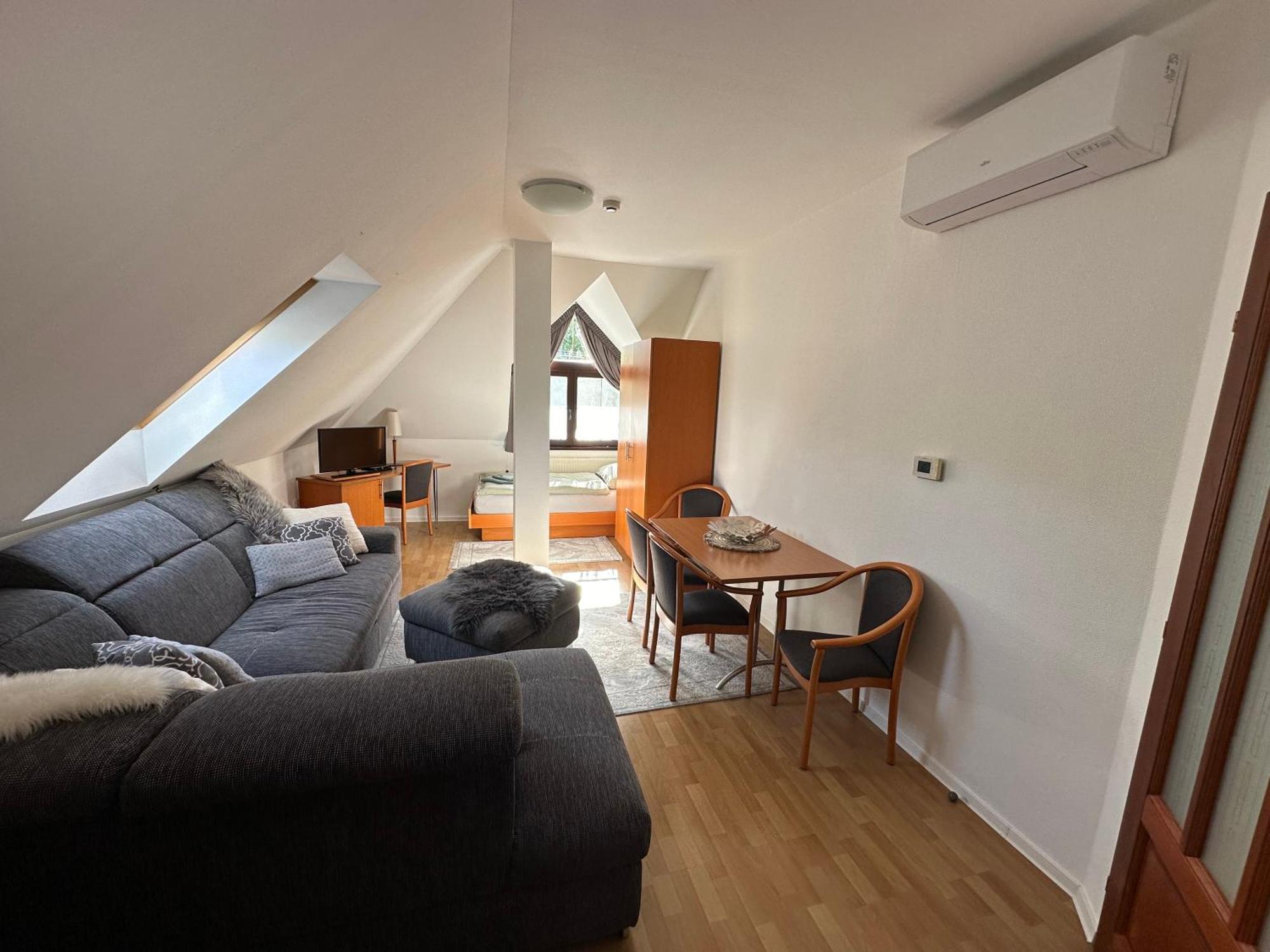 Apartament Diamant Apartmanhaz *