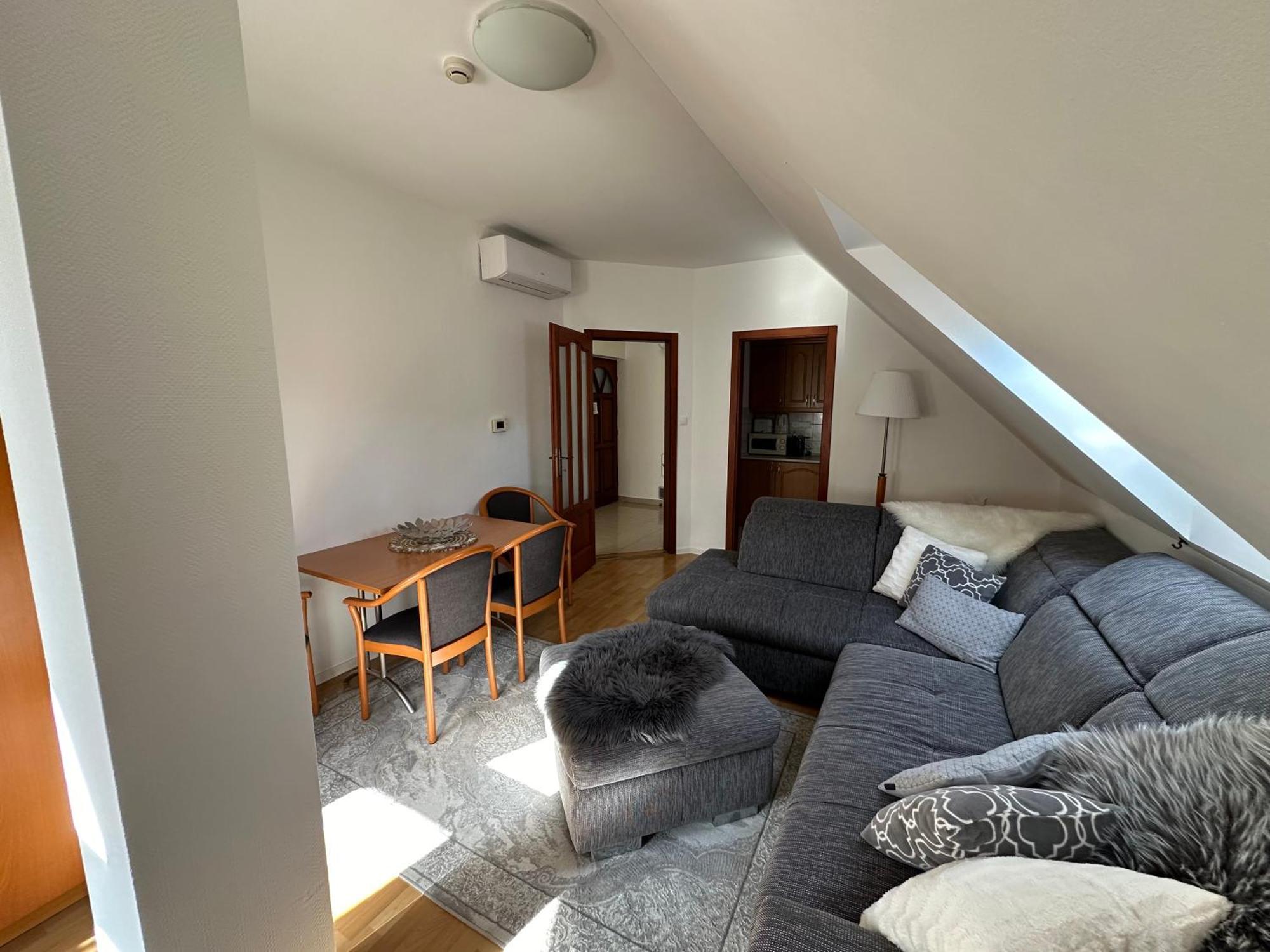 Diamant Apartmanhaz *