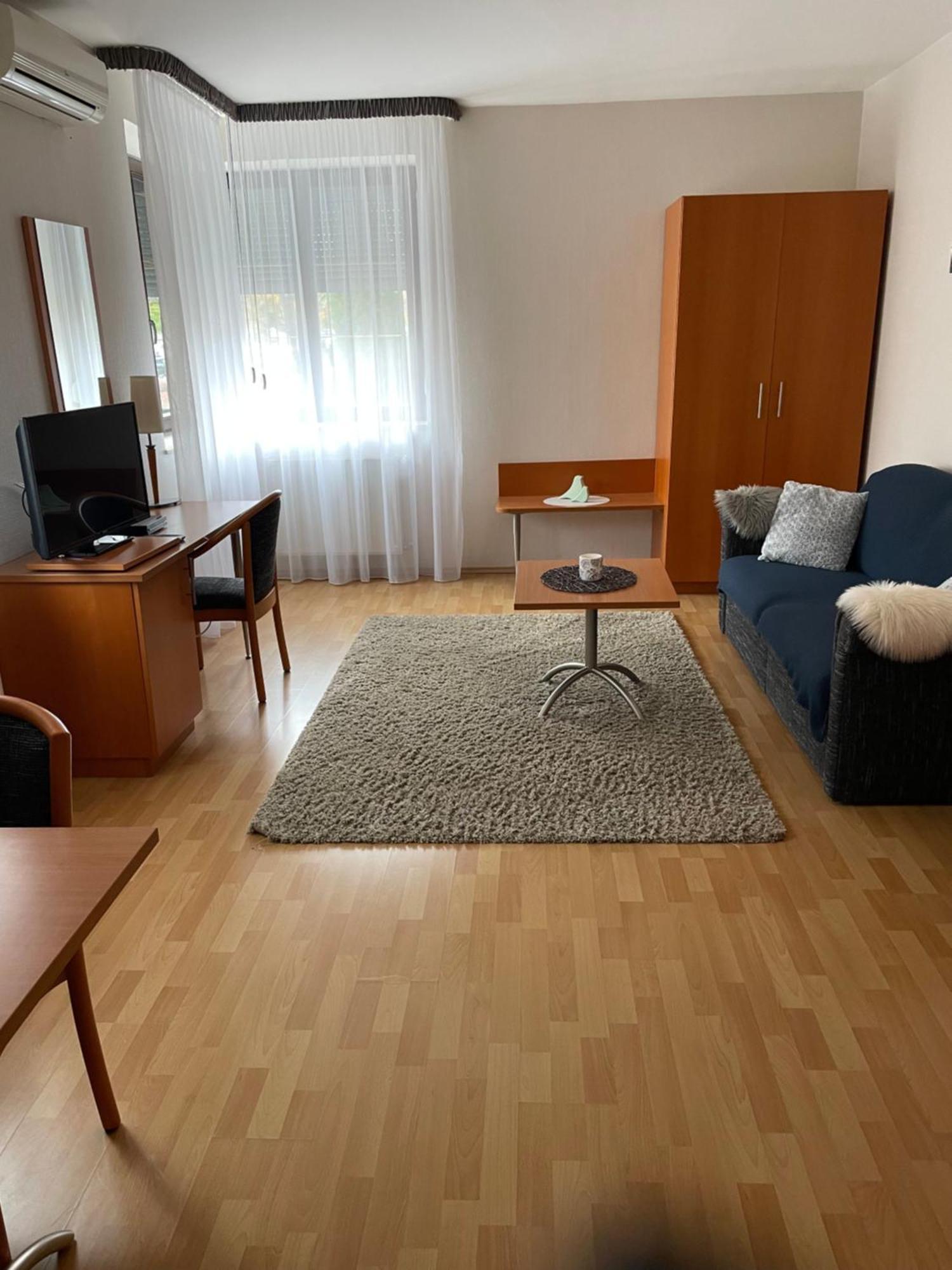 Diamant Apartmanhaz Apartment