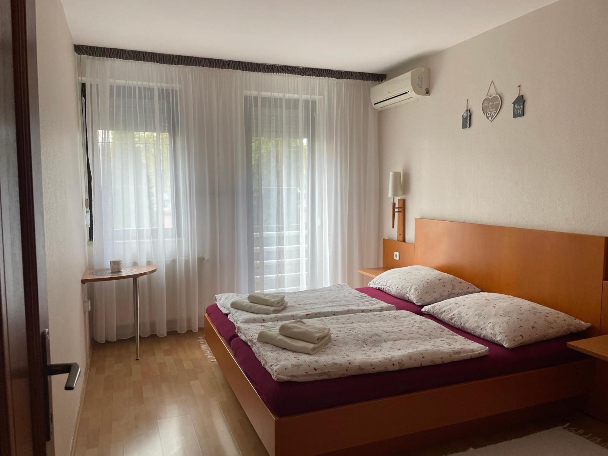 Diamant Apartmanhaz Apartament Eger