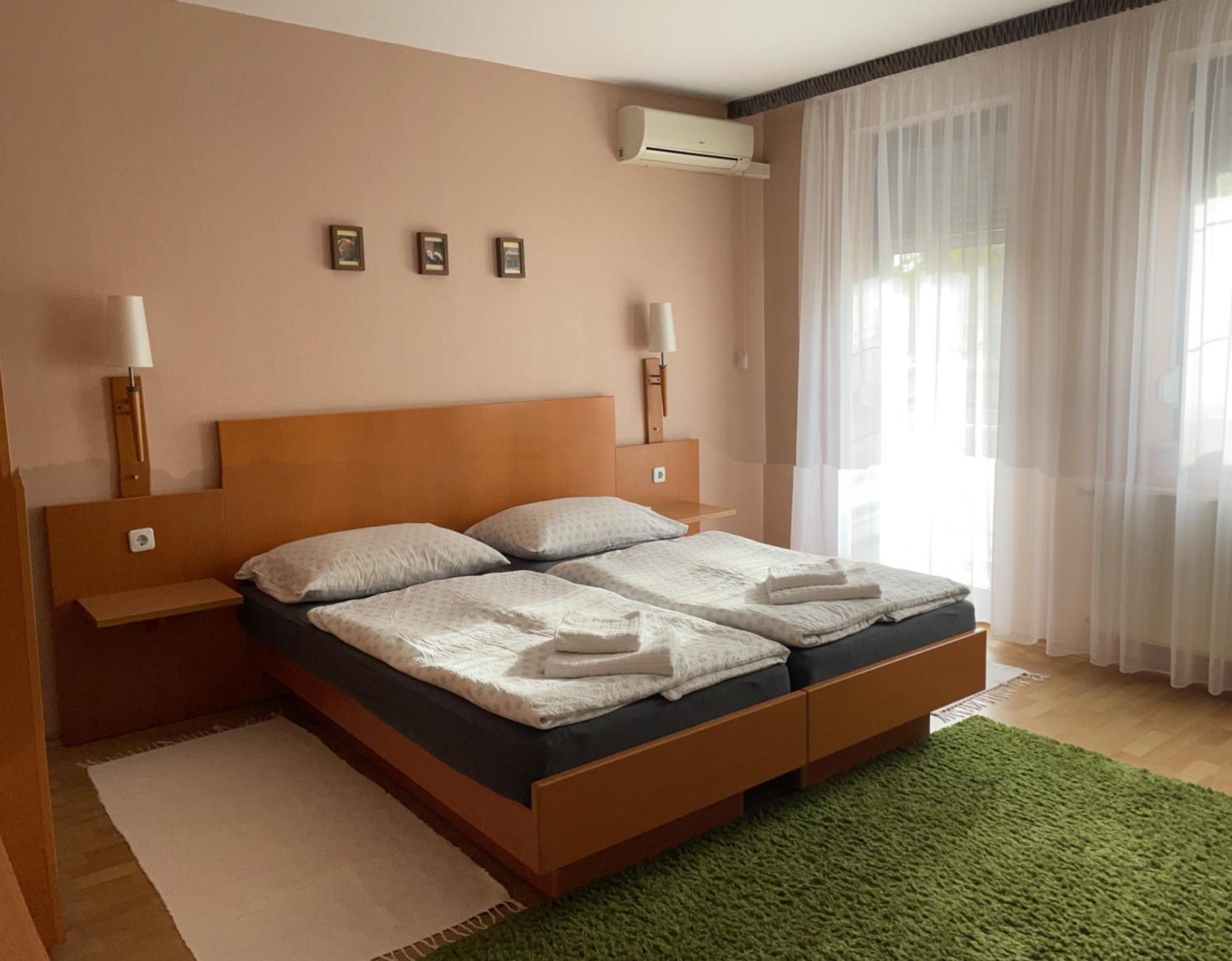 Apartment Diamant Apartmanhaz Eger